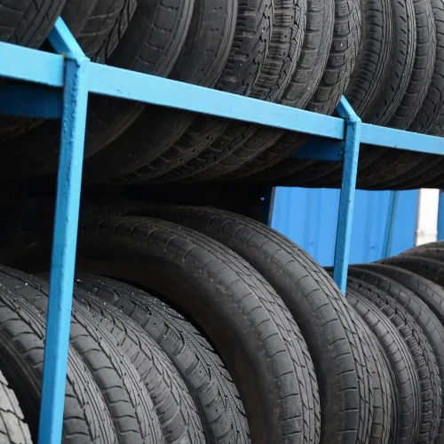 Sales of used and new tires